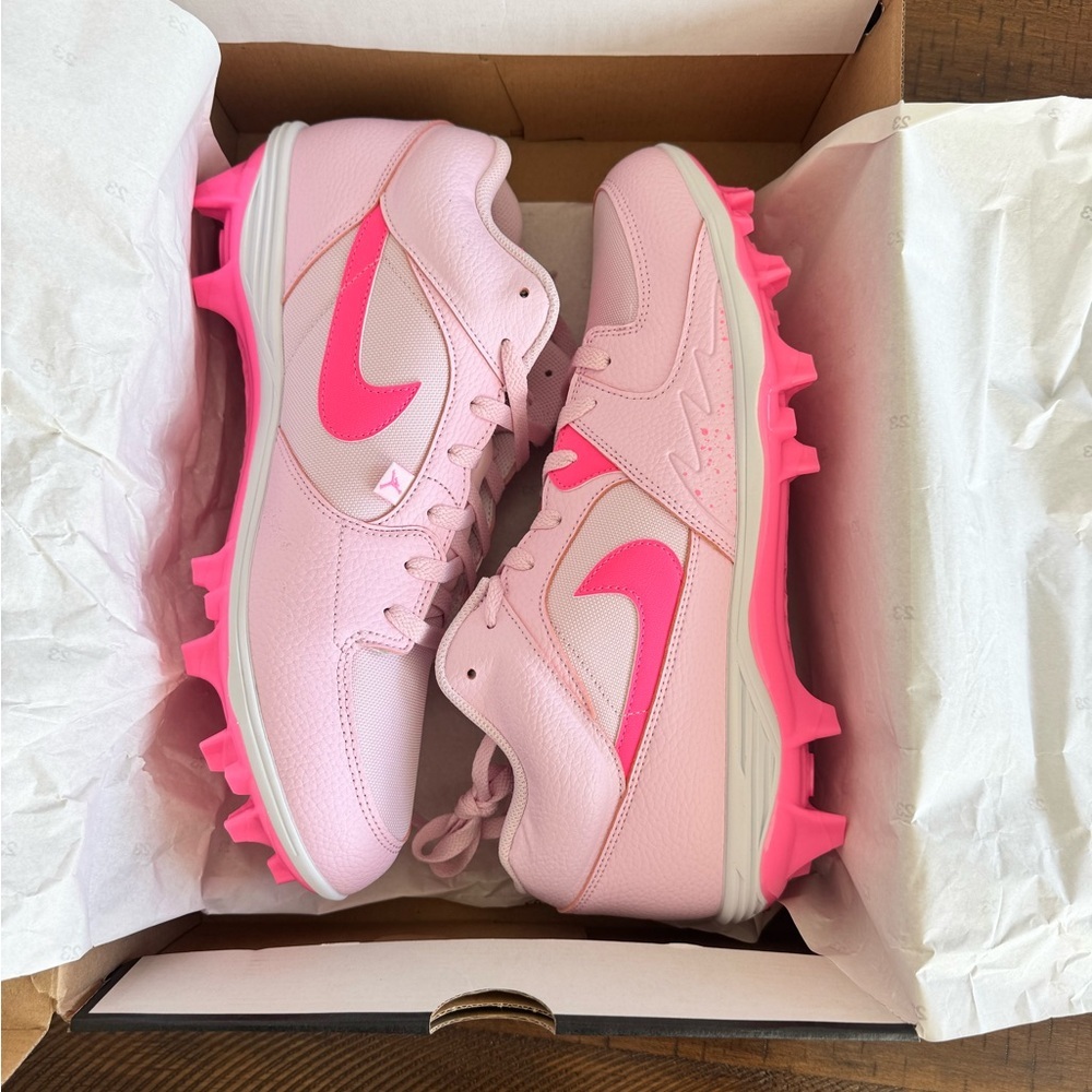 Jordan Stadium 90 Low TD Football Cleats